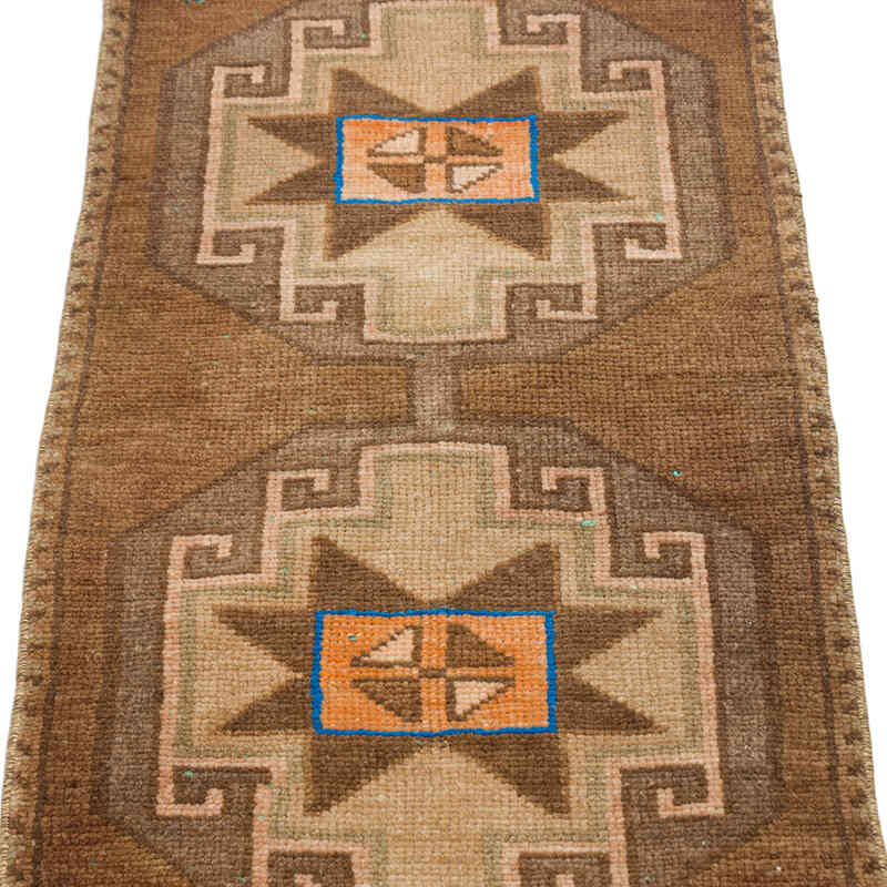 Vintage Turkish Hand-Knotted Rug - 1' 5" x 2' 9" (17" x 33") - K0075122