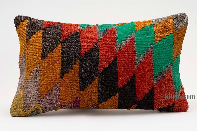 Kilim Pillow Cover - 1' 8" x 1'  (20" x 12") - K0075223