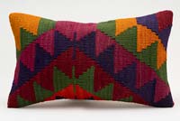 Kilim Pillow Cover - 1' 8" x 1'  (20" x 12")