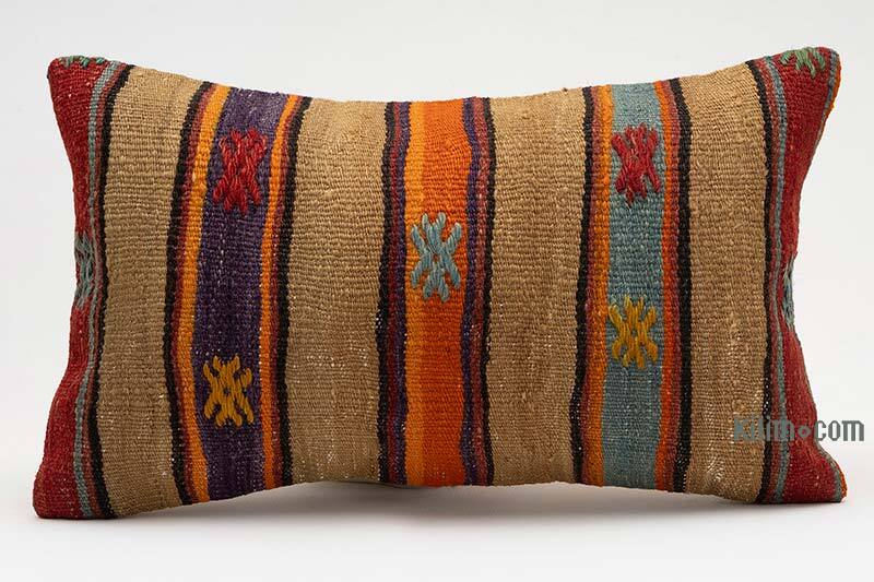 Kilim Pillow Cover - 1' 8" x 1'  (20" x 12") - K0075284