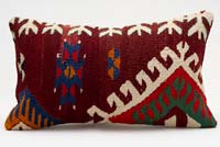 Kilim Pillow Cover - 1' 8" x 1'  (20" x 12")