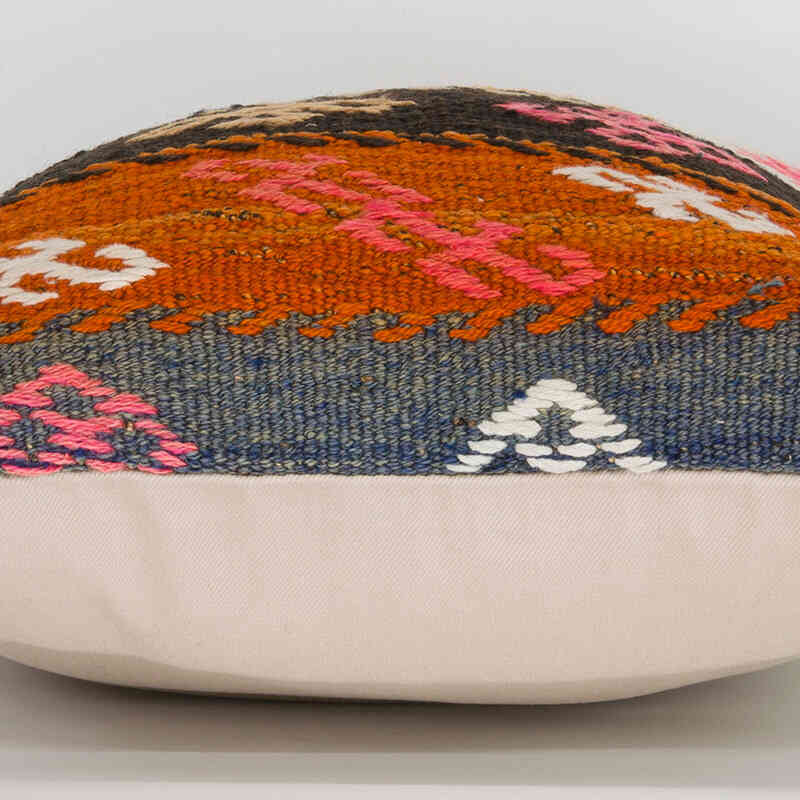 Kilim Pillow Cover - 1' 4" x 1' 4" (16" x 16") - K0075449