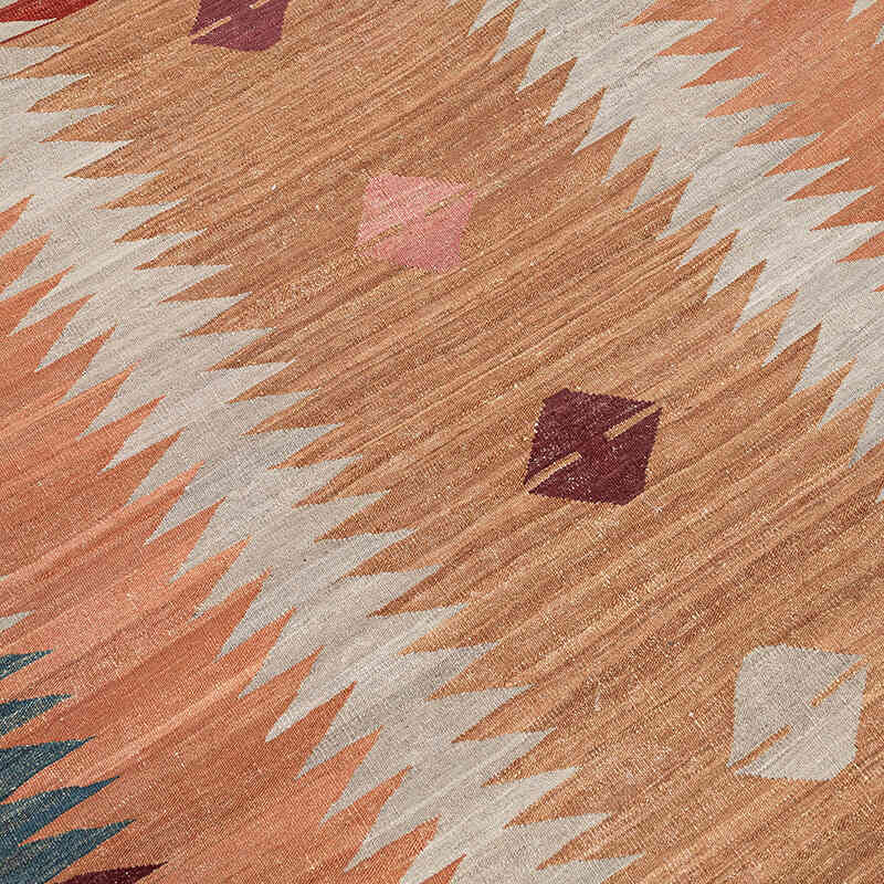 New Hand-Woven Kilim Rug - 5' 1" x 6' 8" (61" x 80") - K0075494