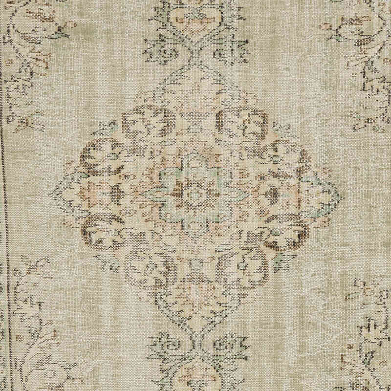 Vintage Turkish Hand-Knotted Rug - 5' 5" x 9' 3" (65" x 111") - K0075558
