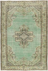 Vintage Turkish Hand-Knotted Rug - 5' 10" x 8' 8" (70" x 104")