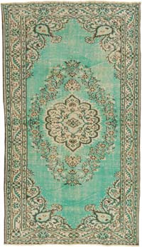 Vintage Turkish Hand-Knotted Rug - 5' 5" x 9' 1" (65" x 109")