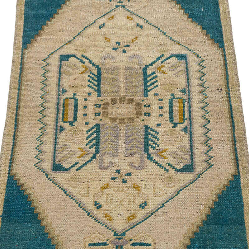 Vintage Turkish Hand-Knotted Rug - 1' 4" x 3' 1" (16" x 37") - K0076272