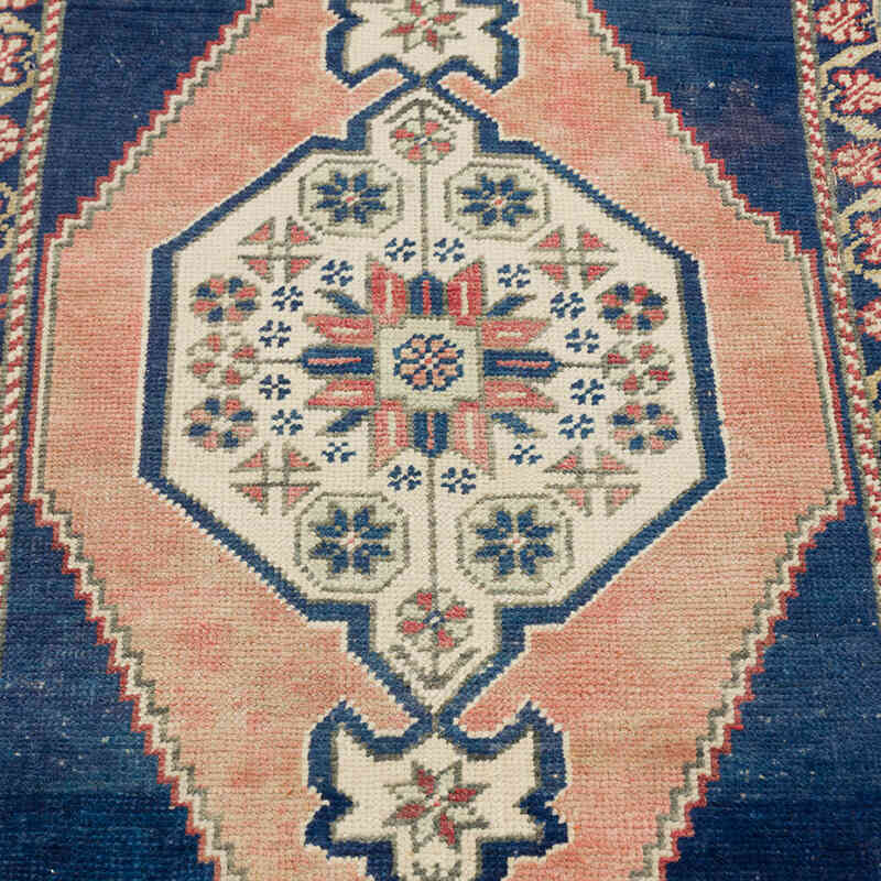 Vintage Turkish Hand-Knotted Rug - 1' 8" x 3' 7" (20" x 43") - K0076401