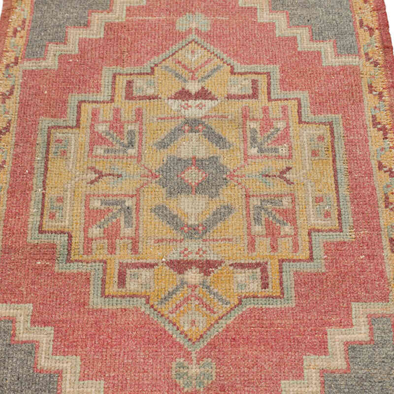 Vintage Turkish Hand-Knotted Rug - 1' 8" x 2' 10" (20" x 34") - K0076443