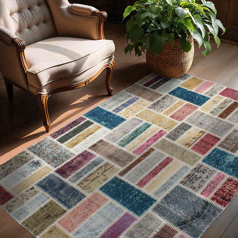 Patchwork Hand-Knotted Turkish Rug - 4' 11" x 6' 3" (59" x 75") - K0076580