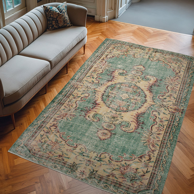 Vintage Turkish Hand-Knotted Rug - 5' 6" x 8' 10" (66" x 106") - K0076651