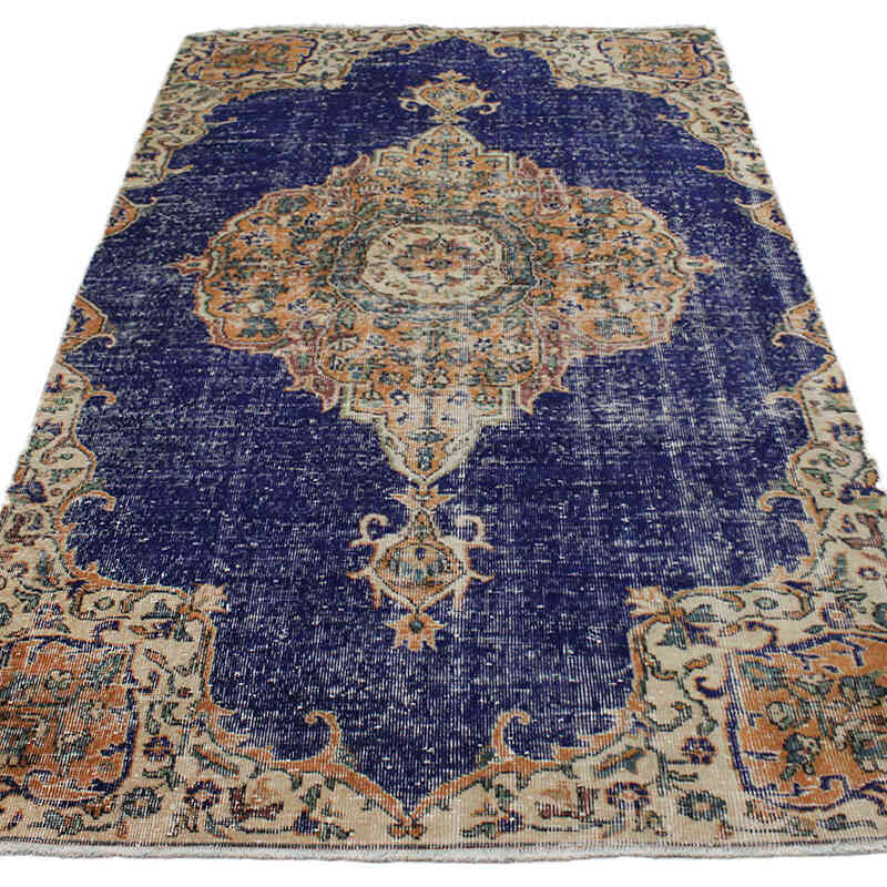 Vintage Turkish Hand-Knotted Rug - 4' 7" x 8' 6" (55" x 102") - K0076721