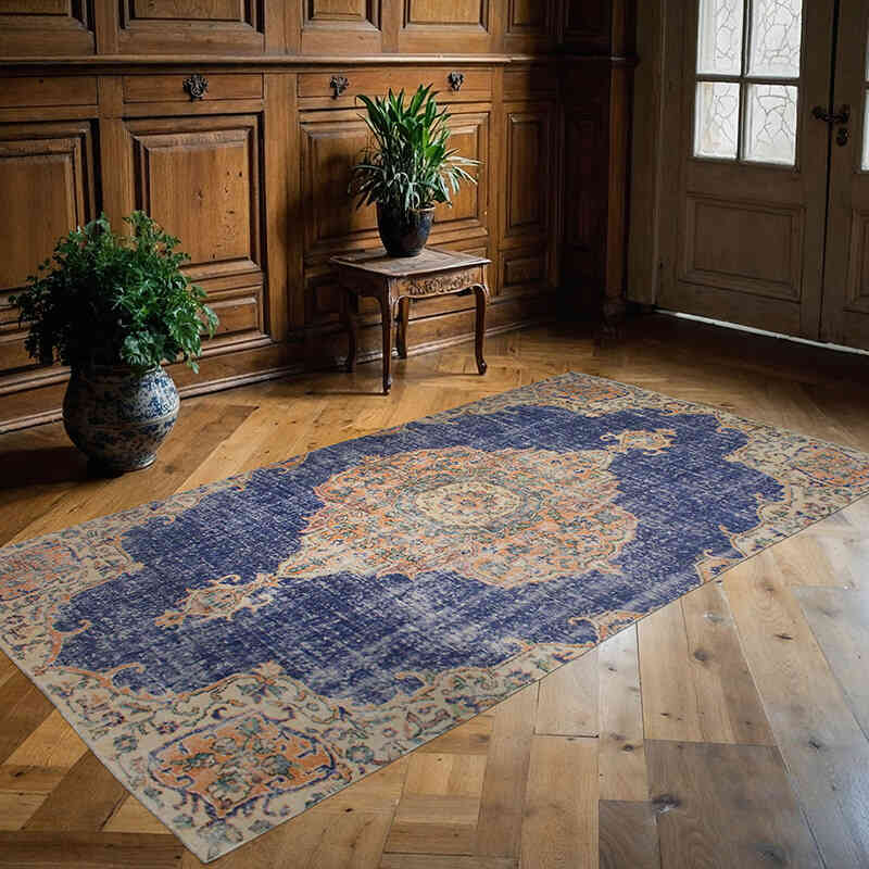 Vintage Turkish Hand-Knotted Rug - 4' 7" x 8' 6" (55" x 102") - K0076721