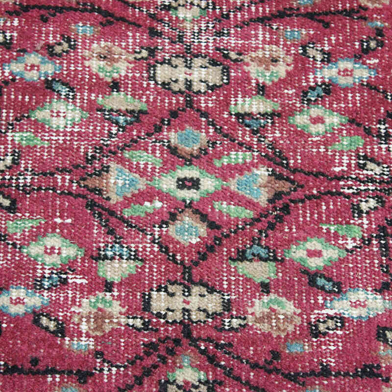 Vintage Turkish Hand-Knotted Rug - 5' 1" x 8'  (61" x 96") - K0076793