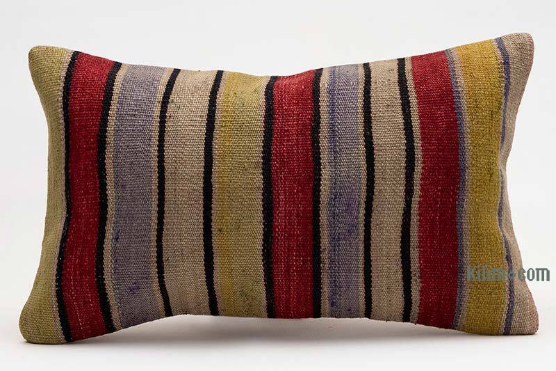 Kilim Pillow Cover - 1' 8" x 1'  (20" x 12") - K0077362