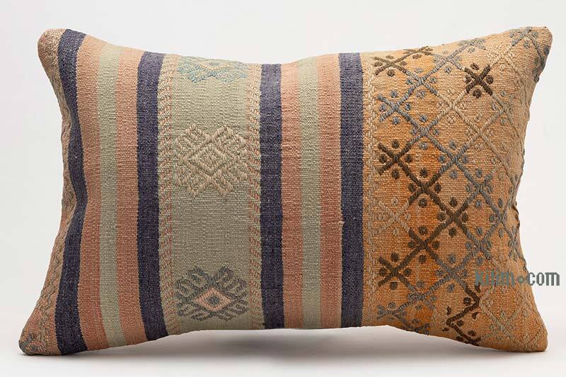 Kilim Pillow Cover - 2'  x 1' 4" (24" x 16") - K0077428