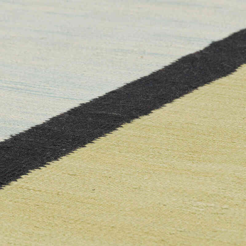 New Handwoven Turkish Kilim Rug - 9' 1" x 12' 1" (109" x 145") - K0077615