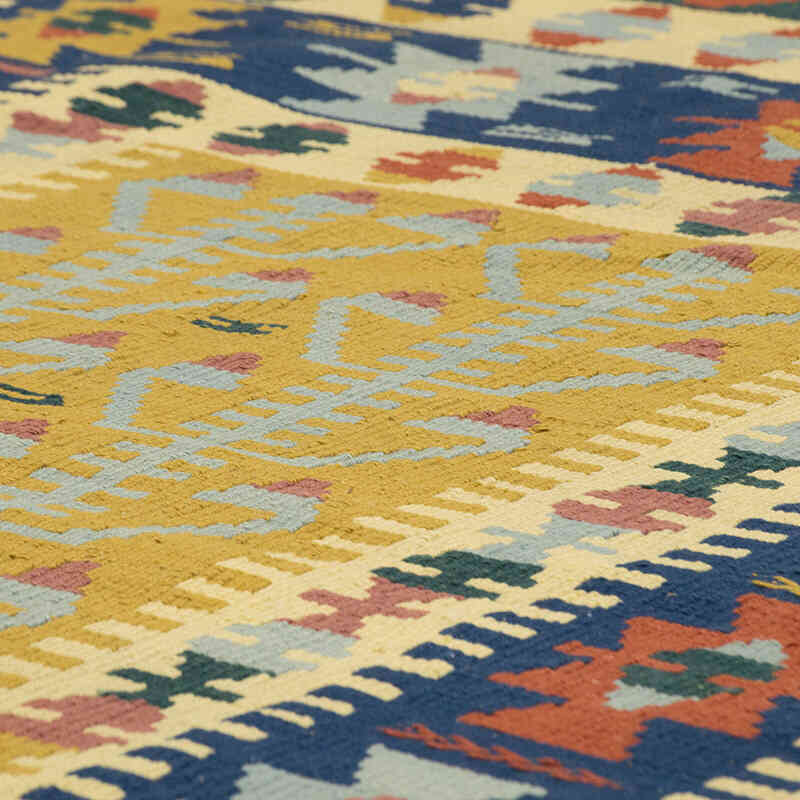 New Handwoven Turkish Kilim Rug - 3' 8" x 5' 4" (44" x 64") - K0077622