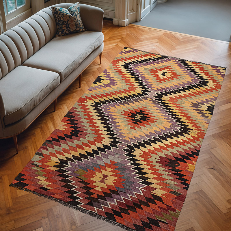 Vintage Mut Kilim Rug - 5' 4" x 8' 10" (64" x 106") - K0077705