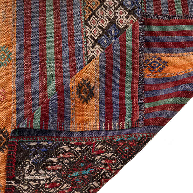 Vintage Denizli Kilim Rug - 5' 10" x 8' 4" (70" x 100") - K0077718