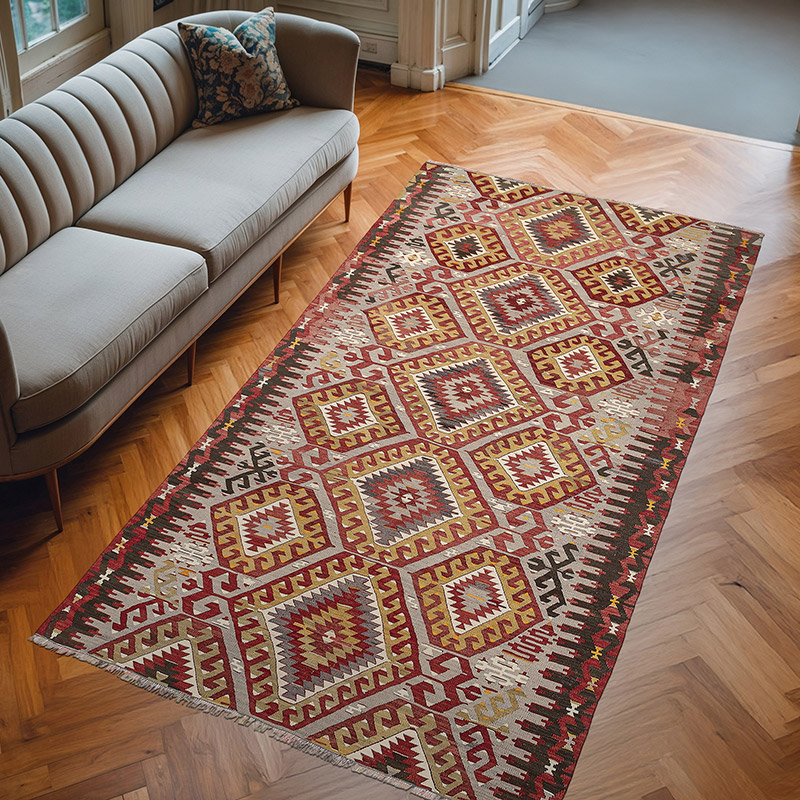 Vintage Esme Kilim Rug - 5' 2" x 9' 7" (62" x 115") - K0077765