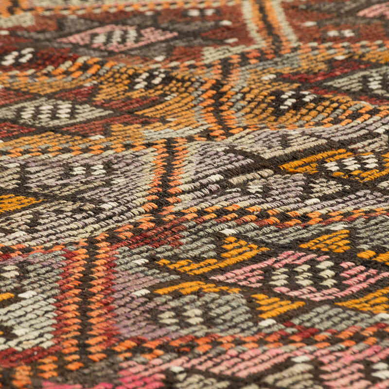 Vintage Anatolian Jijim Rug - 6' 7" x 8' 9" (79" x 105") - K0077776