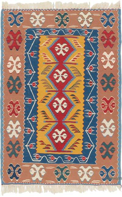 New Handwoven Turkish Kilim Rug - 3' 9" x 5' 7" (45" x 67")