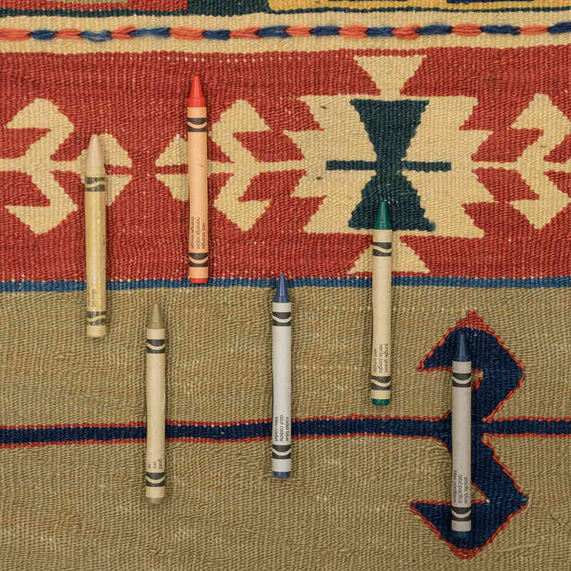 New Handwoven Turkish Kilim Rug - 3' 10" x 5' 6" (46" x 66") - K0077789
