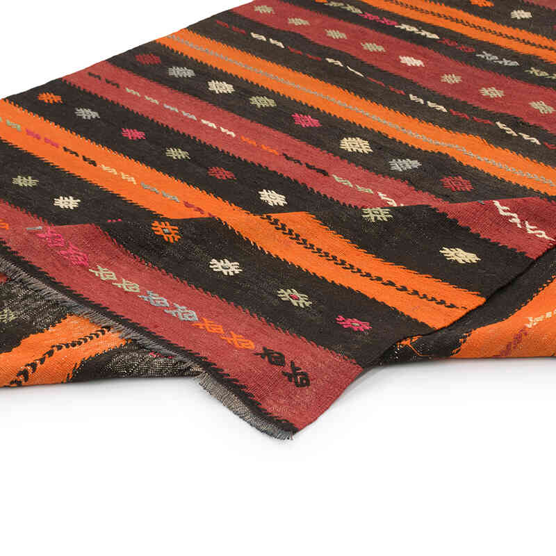 Vintage Turkish Kilim Rug - 5' 9" x 9'  (69" x 108") - K0077855