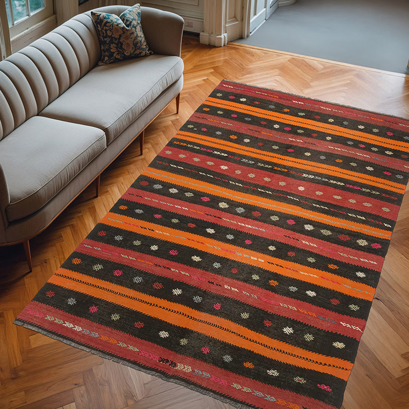 Vintage Turkish Kilim Rug - 5' 9" x 9'  (69" x 108") - K0077855