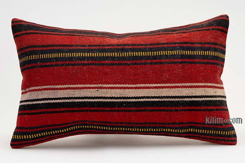 Kilim Pillow Cover - 1' 8" x 1'  (20" x 12") - K0077984