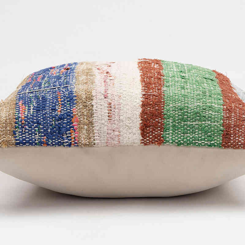 Kilim Pillow Cover - 1' 4" x 1' 4" (16" x 16") - K0078165