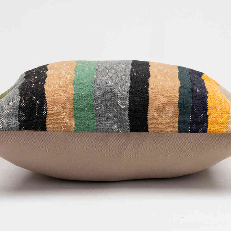 Kilim Pillow Cover - 1' 4" x 1' 4" (16" x 16") - K0078170
