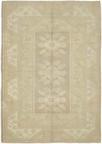 Vintage Turkish Hand-Knotted Rug - 5'  x 7' 1" (60" x 85")
