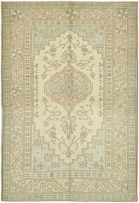 Vintage Turkish Hand-Knotted Rug - 6' 4