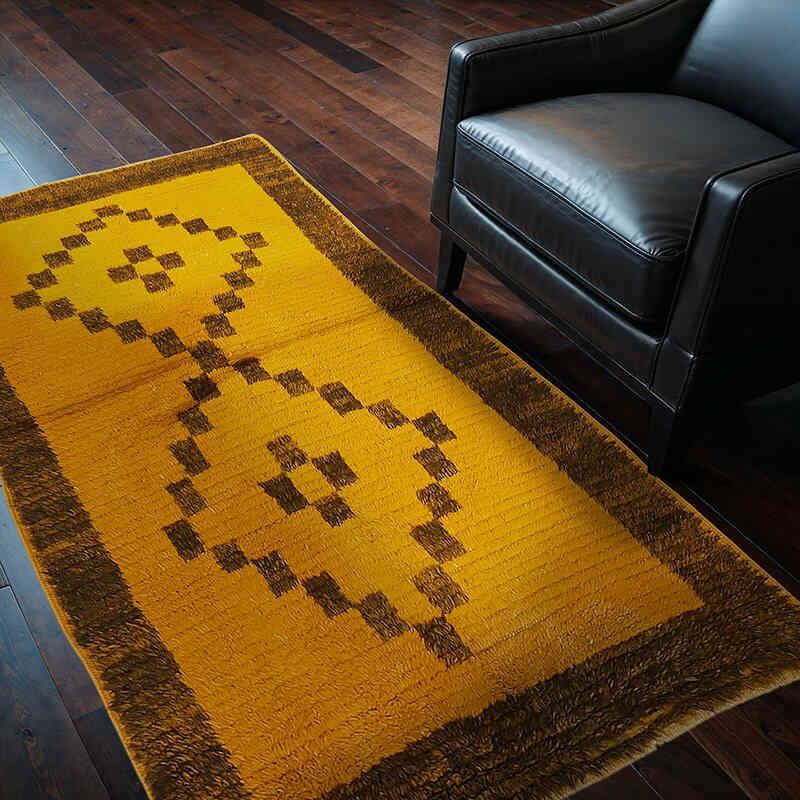 Vintage Anatolian Tulu Rug - 3' 11" x 6' 5" (47" x 77") - K0078941
