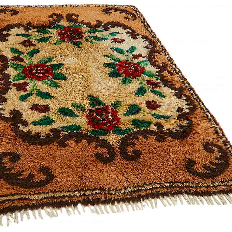 Vintage Anatolian Tulu Rug - 4' 5" x 6' 7" (53" x 79") - K0079029