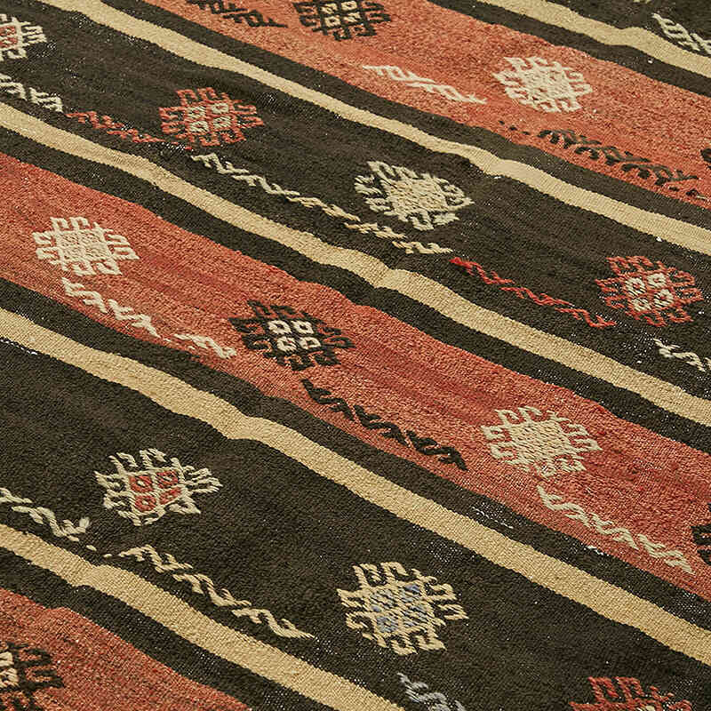 Vintage Anatolian Kilim Rug - 6' 2" x 10' 4" (74" x 124") - K0079102