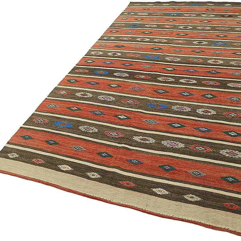 Vintage Anatolian Kilim Rug - 5' 7" x 11' 5" (67" x 137") - K0079104