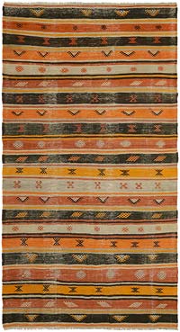 Vintage Anatolian Kilim Rug - 5' 9" x 9' 11" (69" x 119")