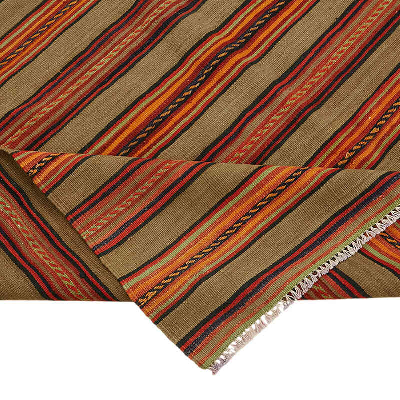 Vintage Anatolian Kilim Rug - 5'  x 8' 10" (60" x 106") - K0079152