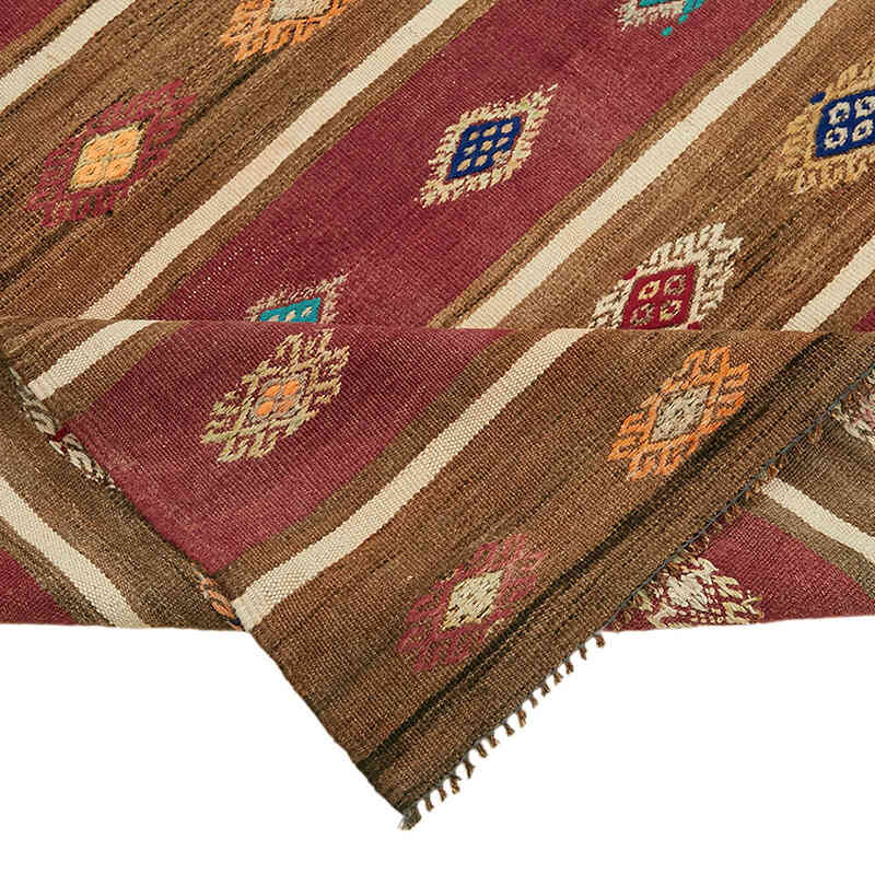Vintage Anatolian Kilim Rug - 5' 4" x 10'  (64" x 120") - K0079168