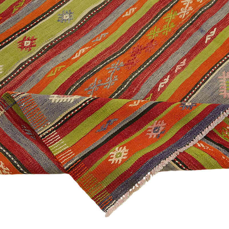 Vintage Anatolian Kilim Rug - 6' 9" x 10'  (81" x 120") - K0079189