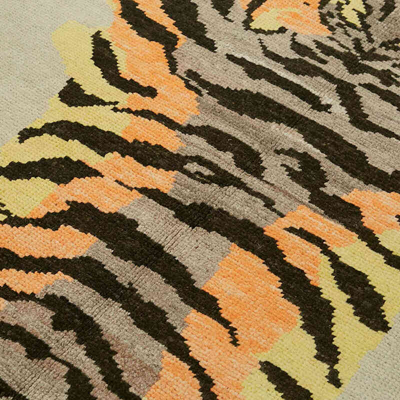 Alfombra Nueva de Nudo a Mano con Diseño de Tigre - 141 cm x 188 cm - K0079198
