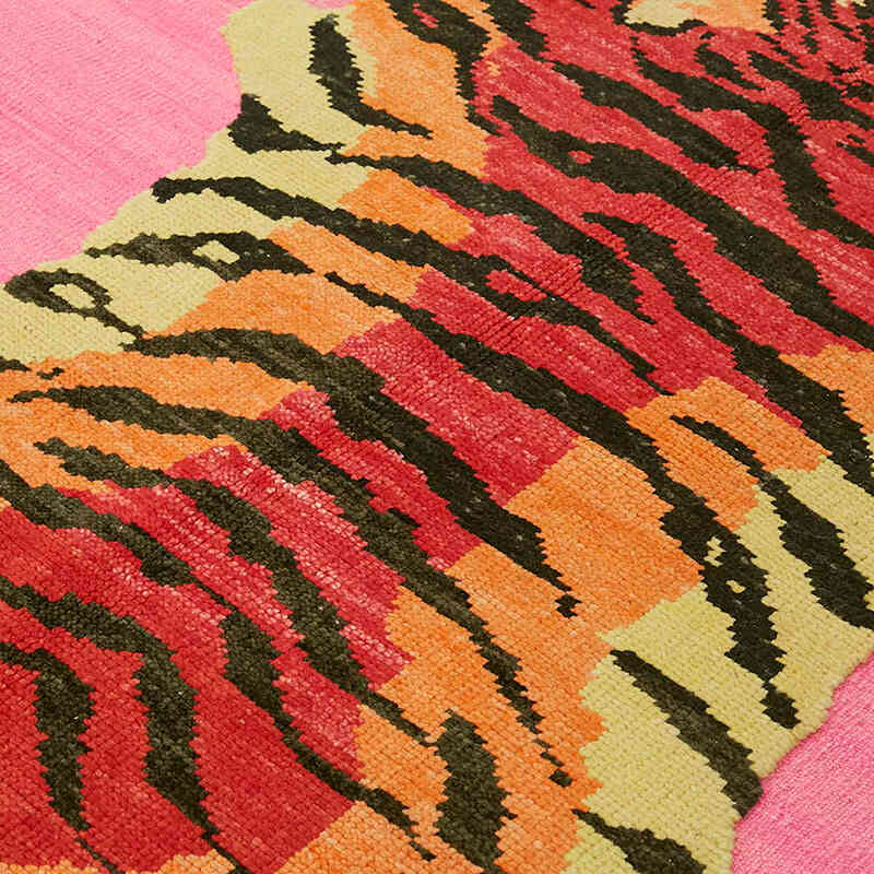 New Hand-Knotted Tiger Rug - 4' 9" x 6'  (57" x 72") - K0079201