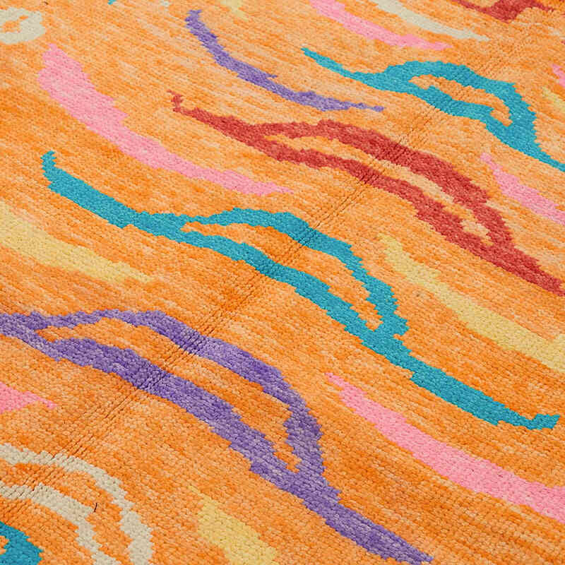 New Hand-Knotted Tiger Rug - 5' 7" x 7' 10" (67" x 94") - K0079204