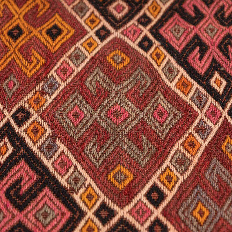 Vintage Bayburt Kilim Rug - 3' 4" x 5' 9" (40" x 69") - K0079275