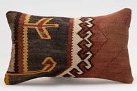 Kilim Pillow Cover - 1' 8" x 1'  (20" x 12")