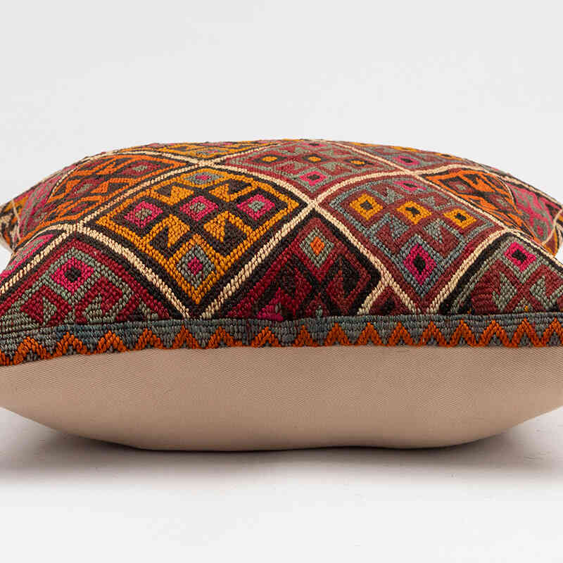 Kilim Pillow Cover - 1' 4" x 1' 4" (16" x 16") - K0079393