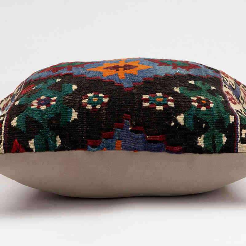 Kilim Pillow Cover - 1' 4" x 1' 4" (16" x 16") - K0079397